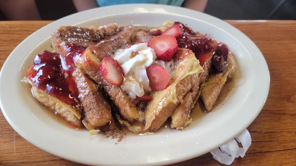French Toast with Strawberries